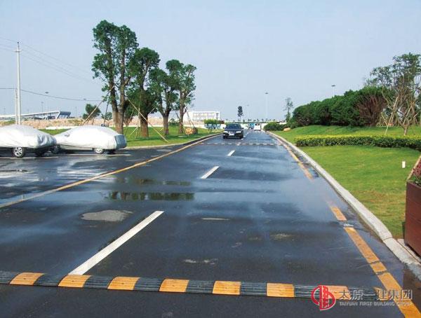 万荣孤峰街道路