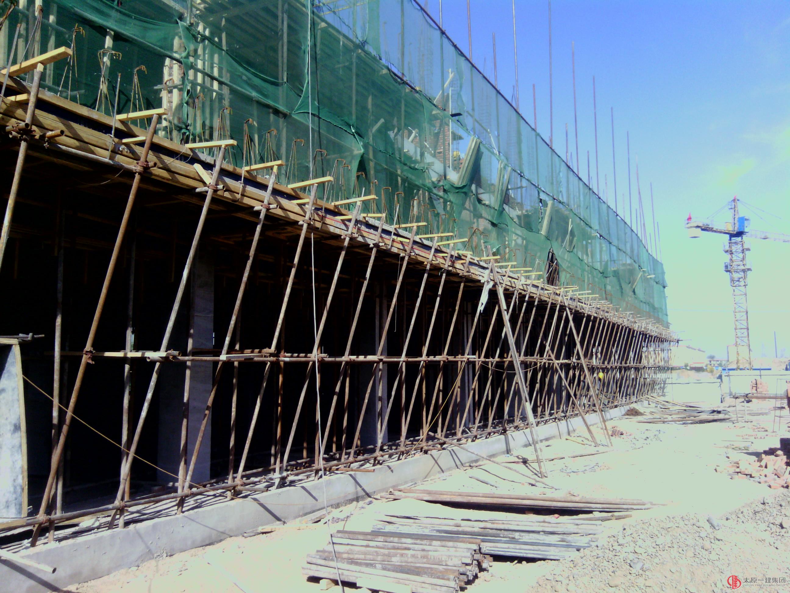 集团公司对七分公司河曲项目工地进行检查