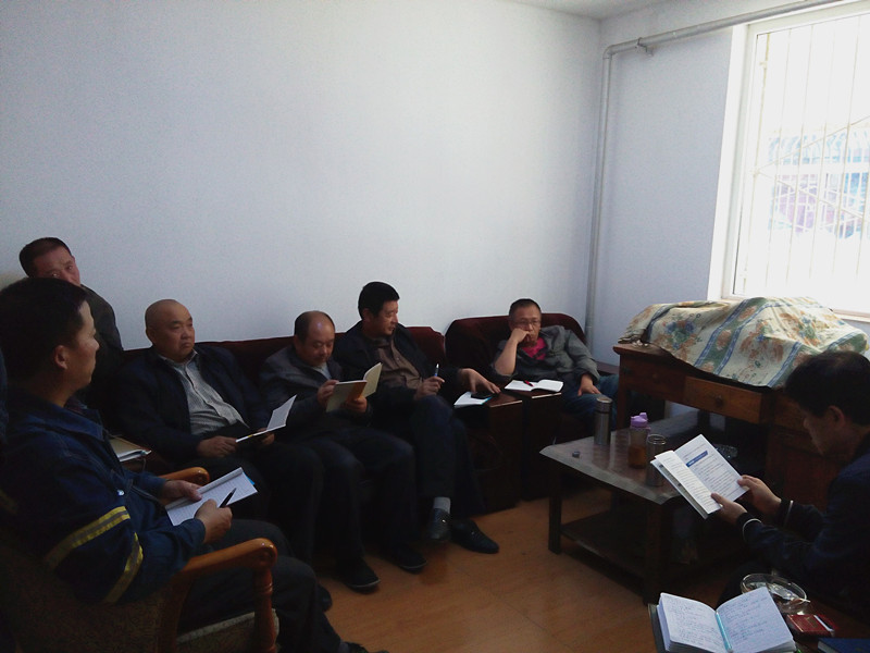 设备分公司组织全体员工学习《企业规章制度》及《员工手册》