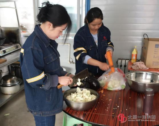 十三分公司开展五.四青年节主题团日活动